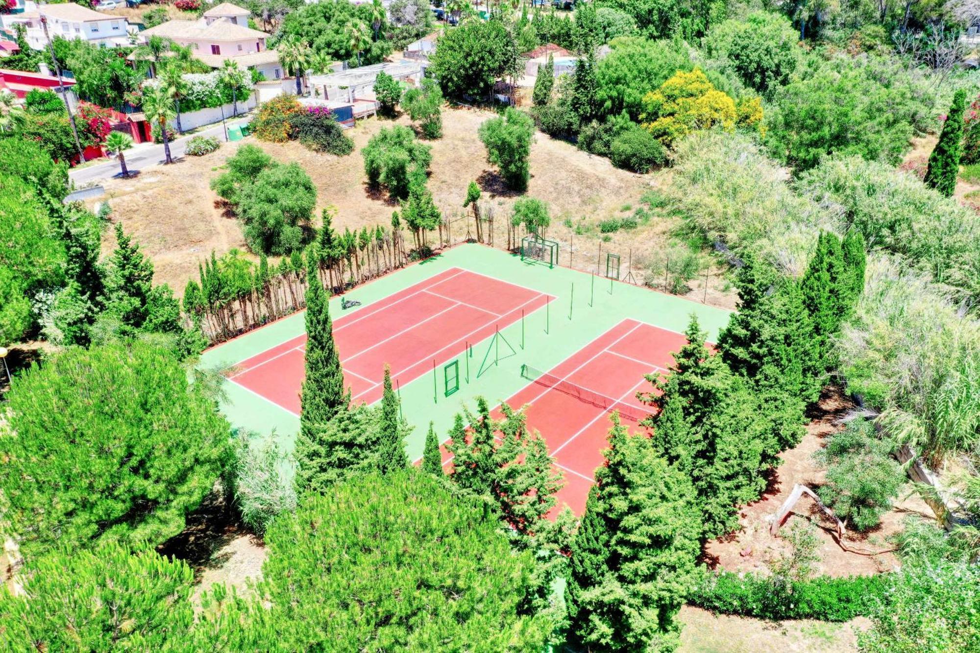 1039 Front 2 Line Penthouse * Marbella